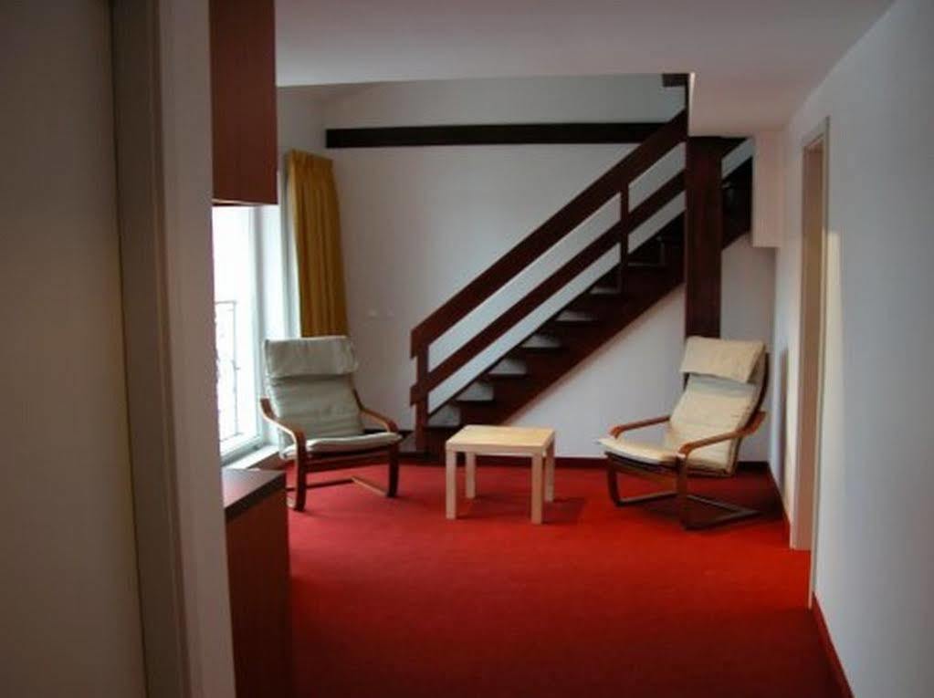Hôtel Restaurant Notre Dame - Room Service Disponible Haguenau Esterno foto